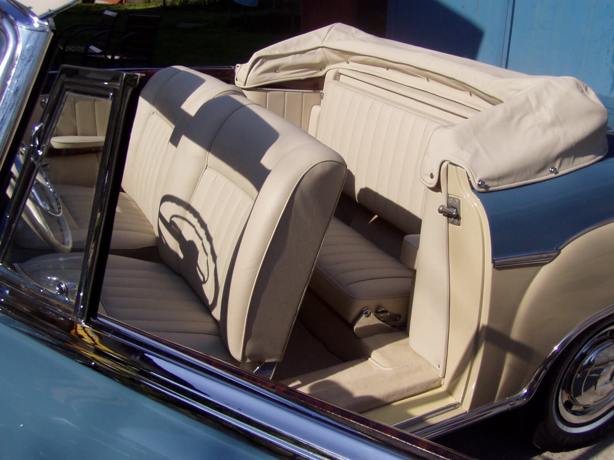Mercedes 220S