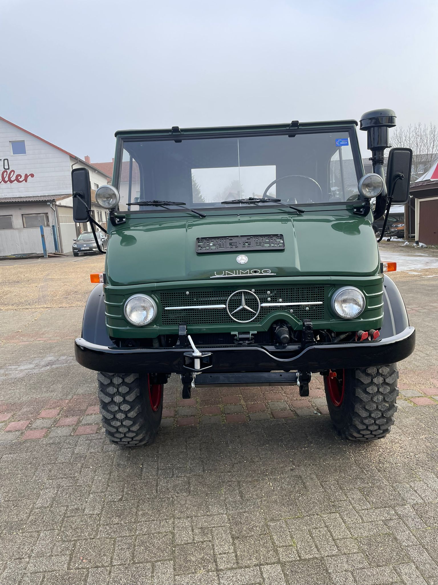 Mercedes truck restauracja